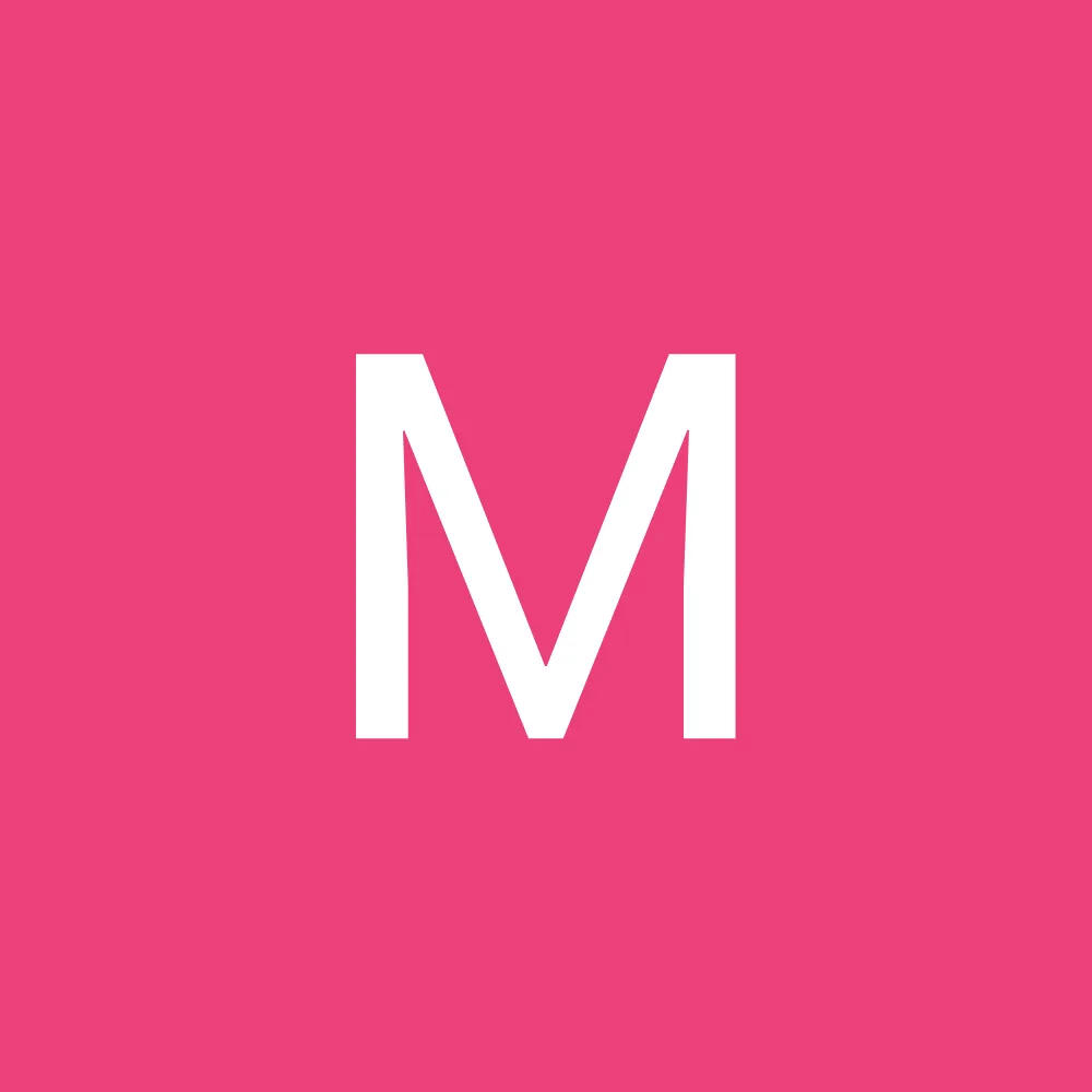 Icono rosa de la letra M